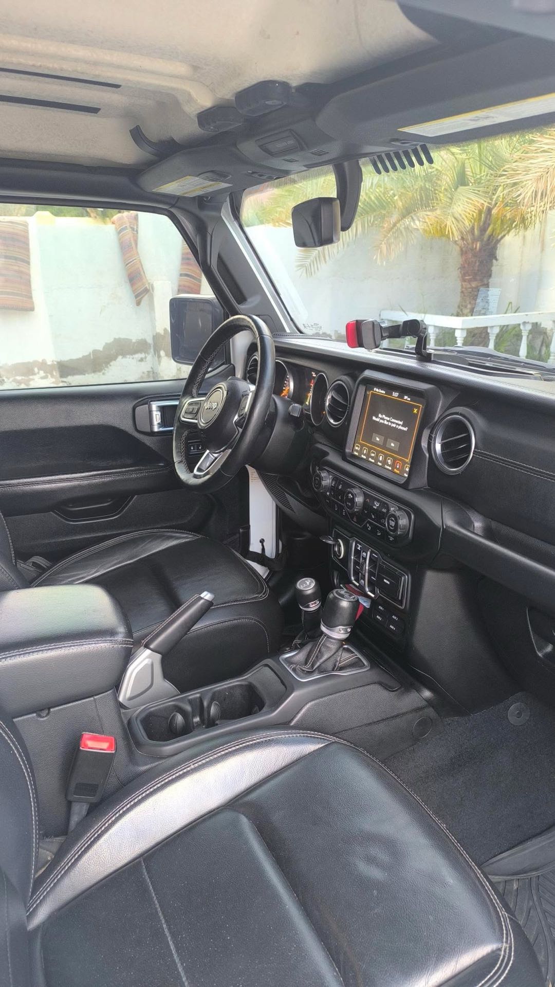 Car Image 2018 JEEP WRANGLER SAHARA