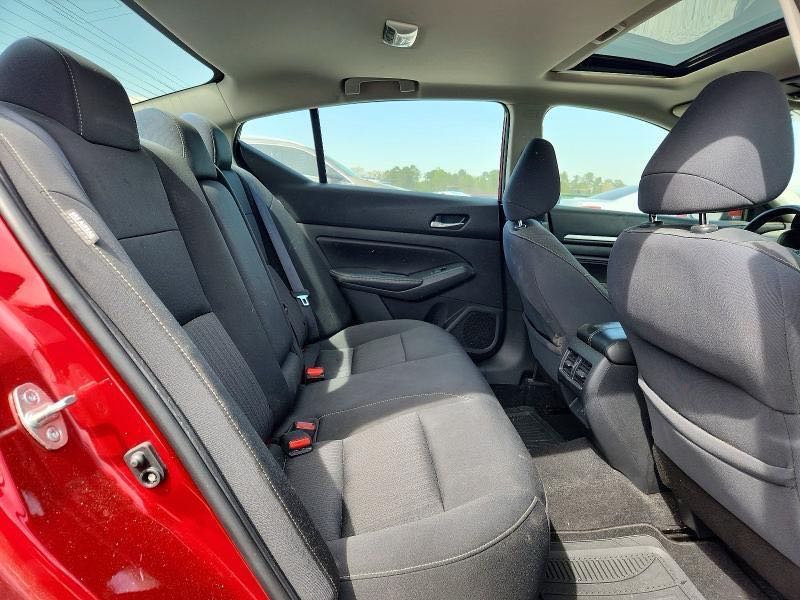 Car Image 2019 NISSAN ALTIMA