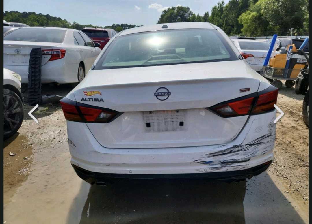 Car Image 2024 NISSAN ALTIMA