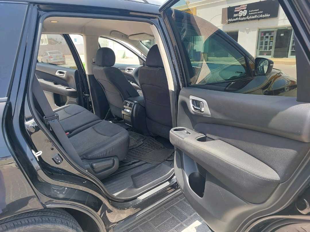 Car Image 2017 NISSAN PATHFINDER S