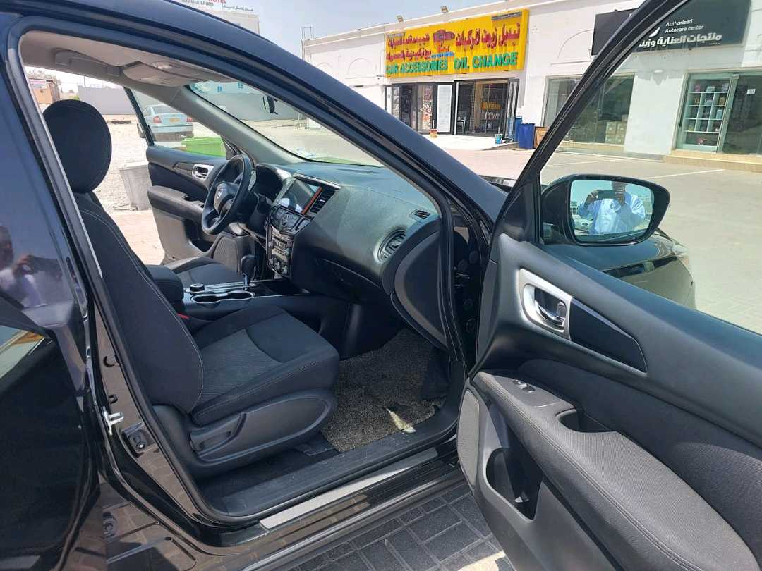 Car Image 2017 NISSAN PATHFINDER S