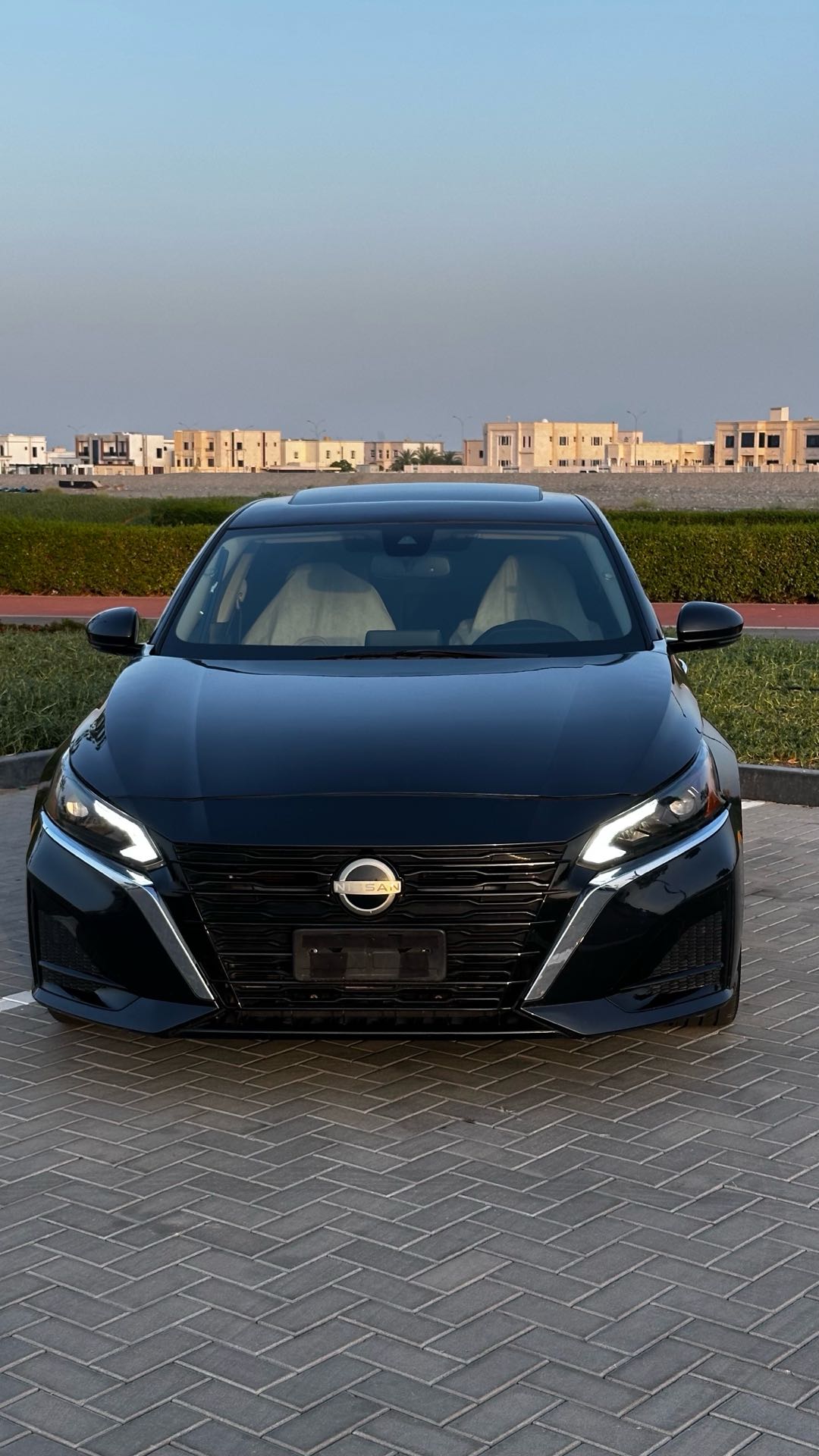 Car Image 2020 NISSAN ALTIMA SL