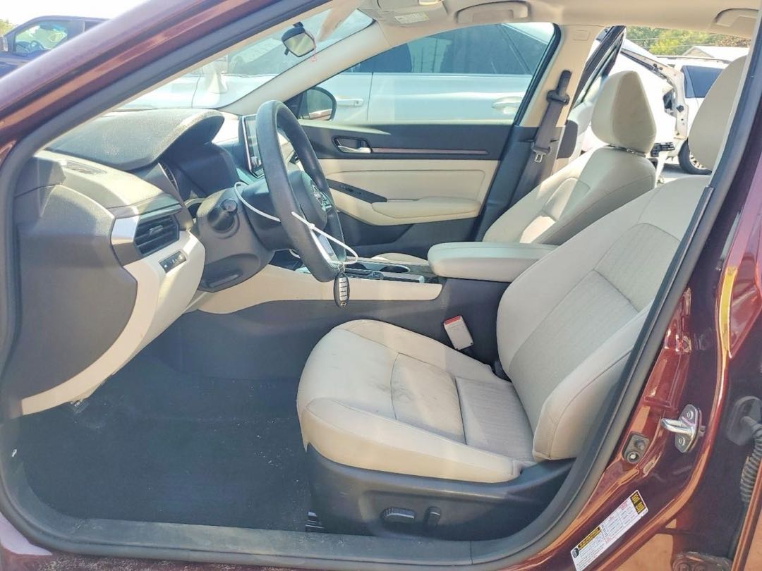 Car Image 2024 NISSAN ALTIMA