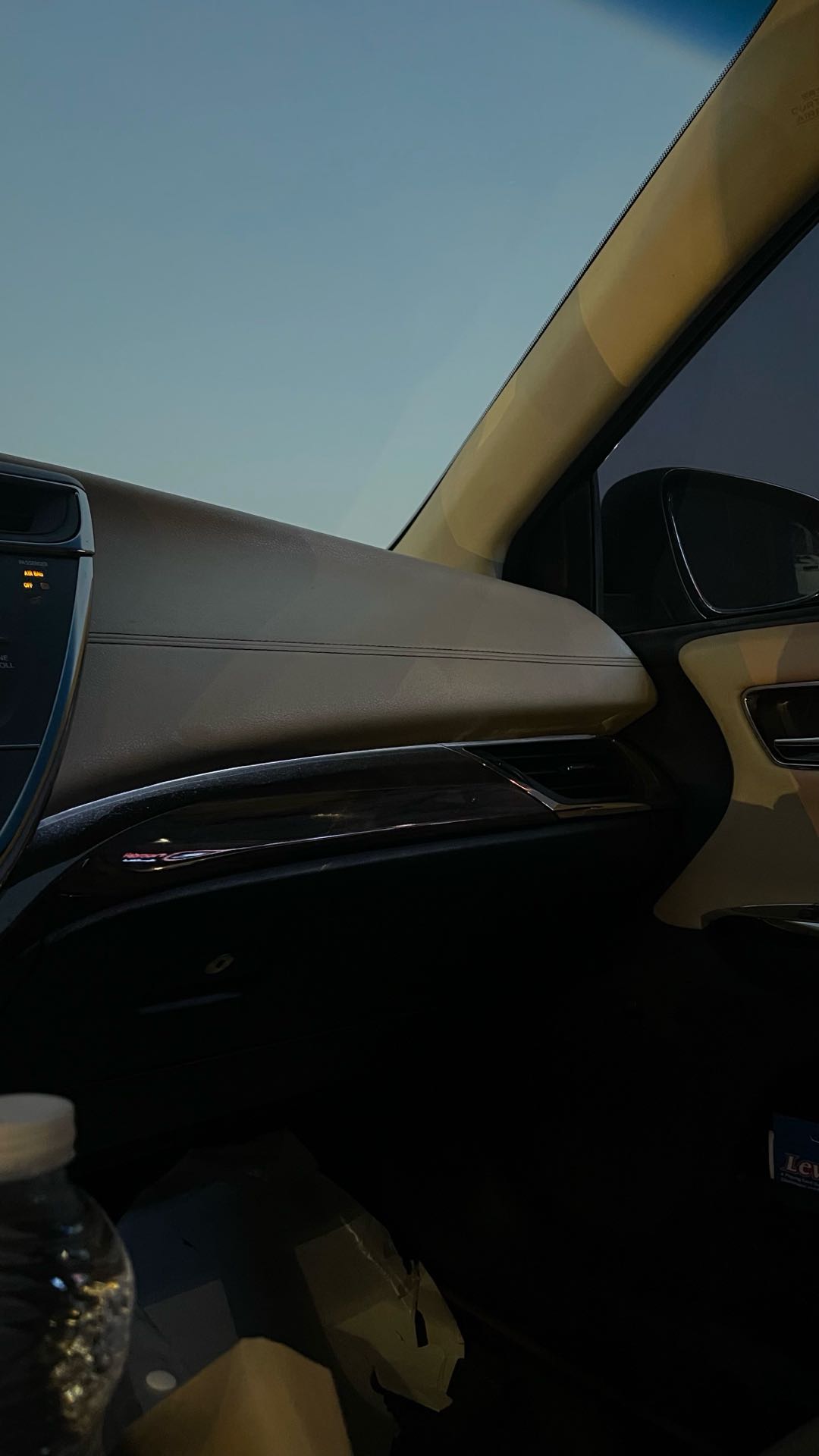 Car Image 2015 TOYOTA AVALON LIMITED
