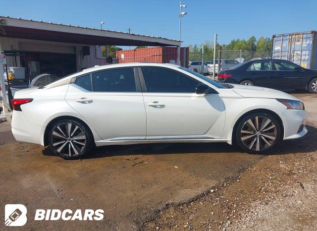 Car Image 2019 NISSAN ALTIMA