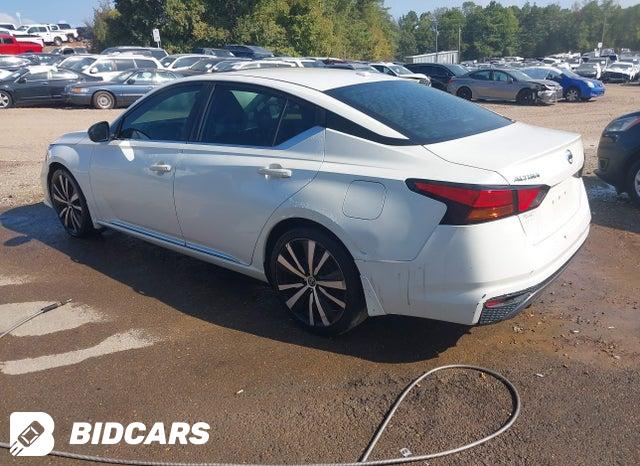 Car Image 2019 NISSAN ALTIMA