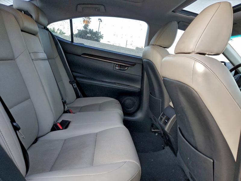 Car Image 2018 LEXUS ES 350
