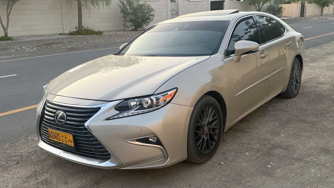Car Image 2018 LEXUS ES 350