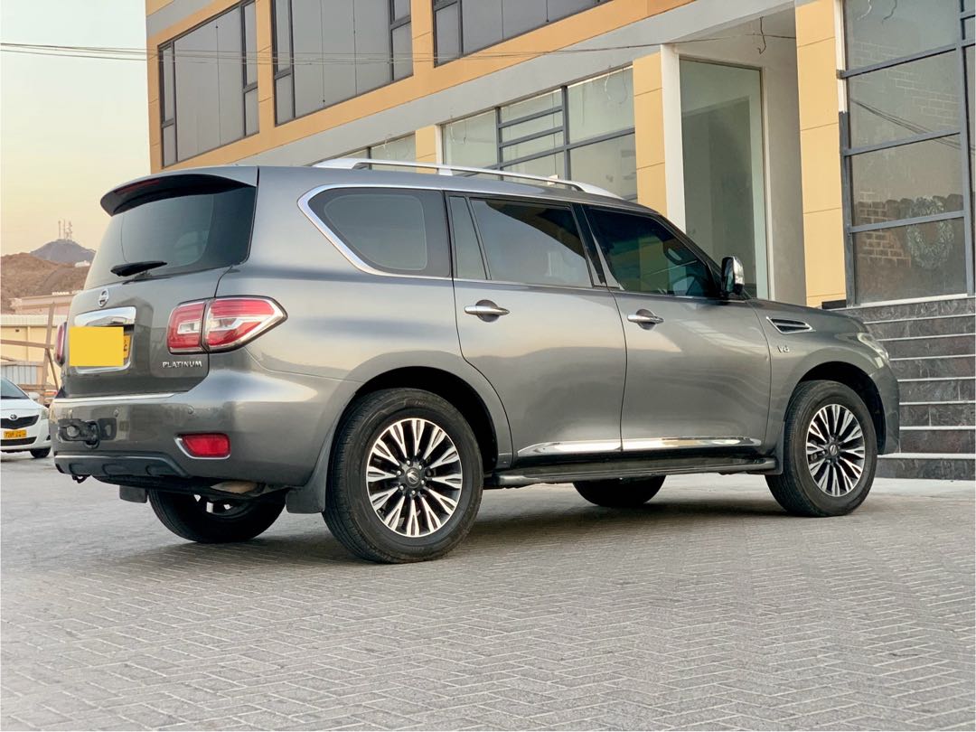 Car Image 2014 NISSAN PATROL Platinum