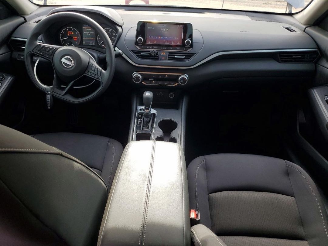 Car Image 2024 NISSAN ALTIMA