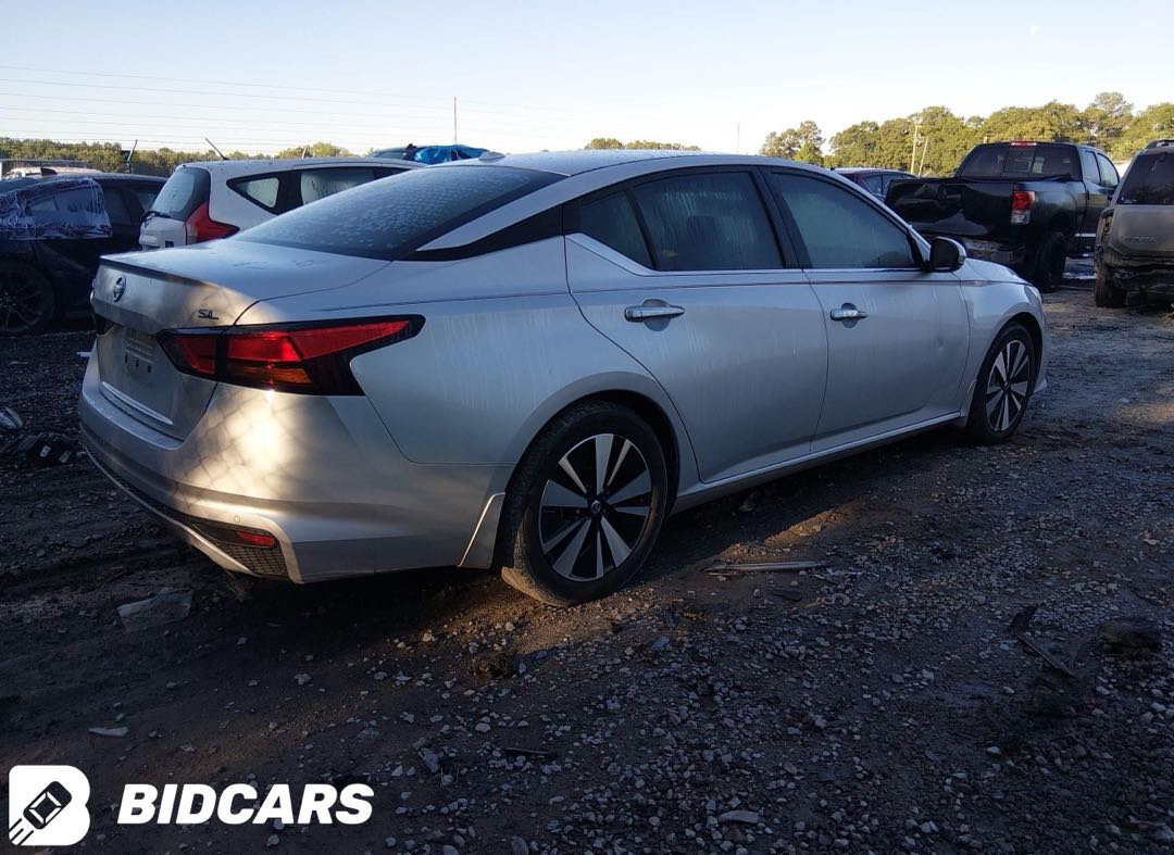 Car Image 2019 NISSAN ALTIMA