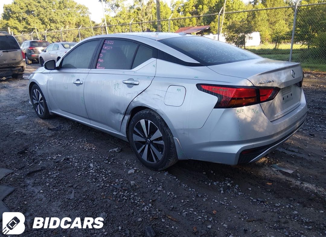 Car Image 2019 NISSAN ALTIMA