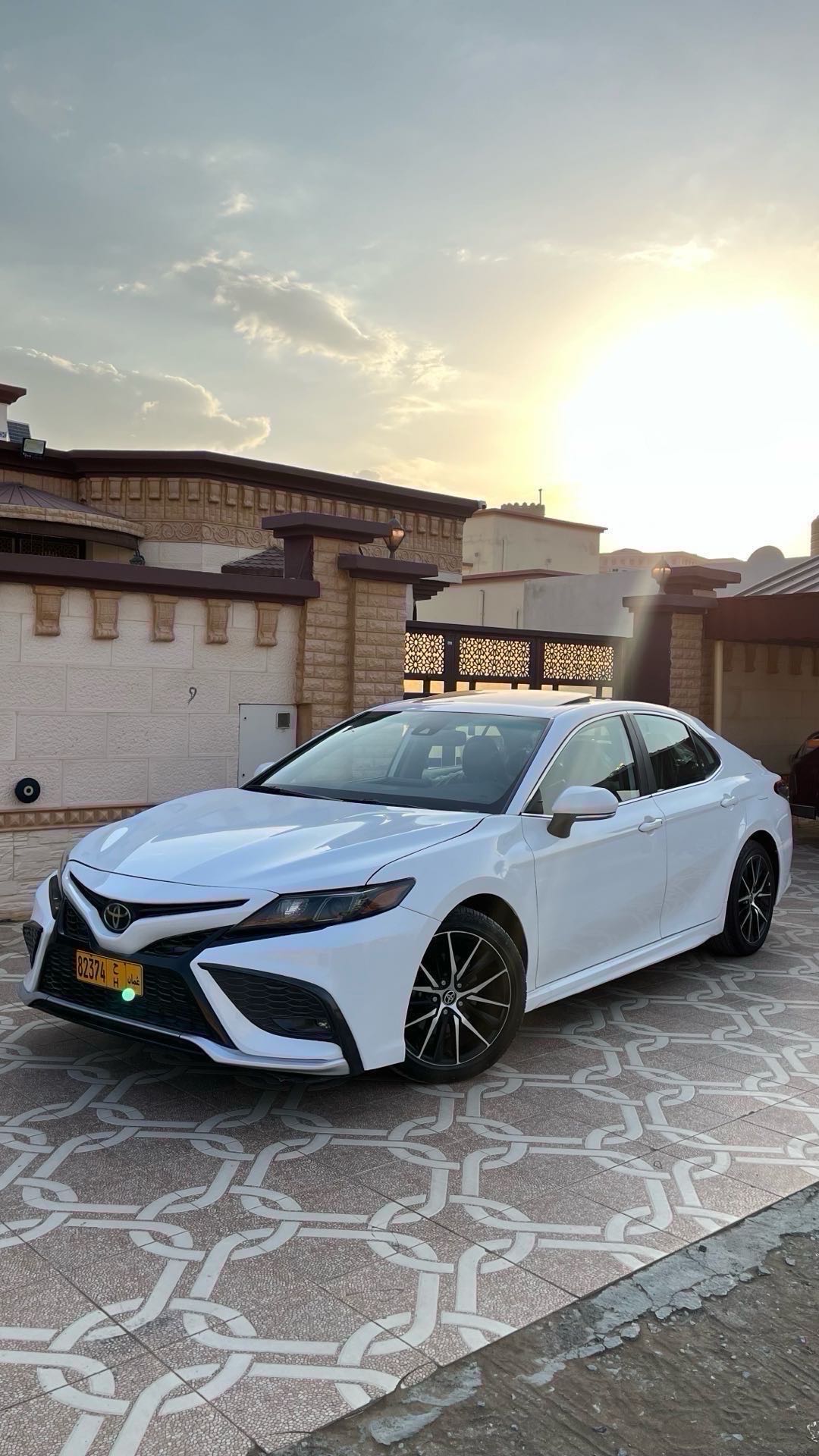 Car Image 2022 TOYOTA CAMRY SE