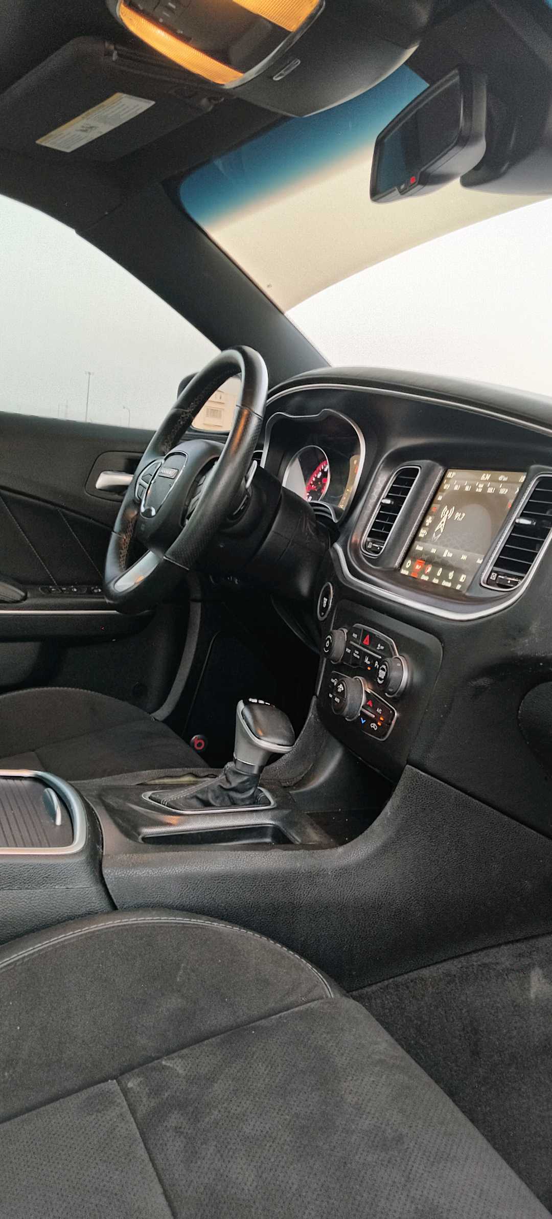 Car Image 2018 DODGE CHARGER SCAT PACK