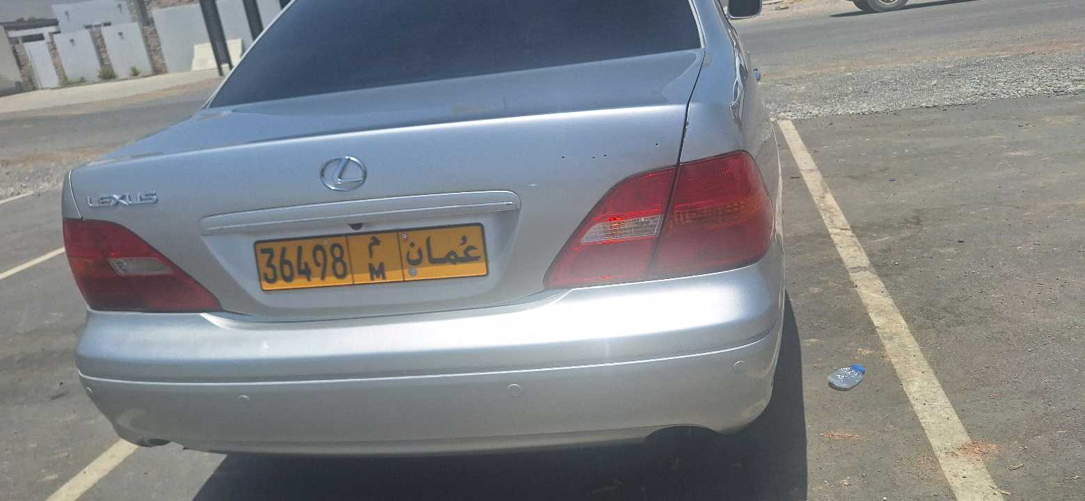 Car Image 2001 LEXUS LS 430