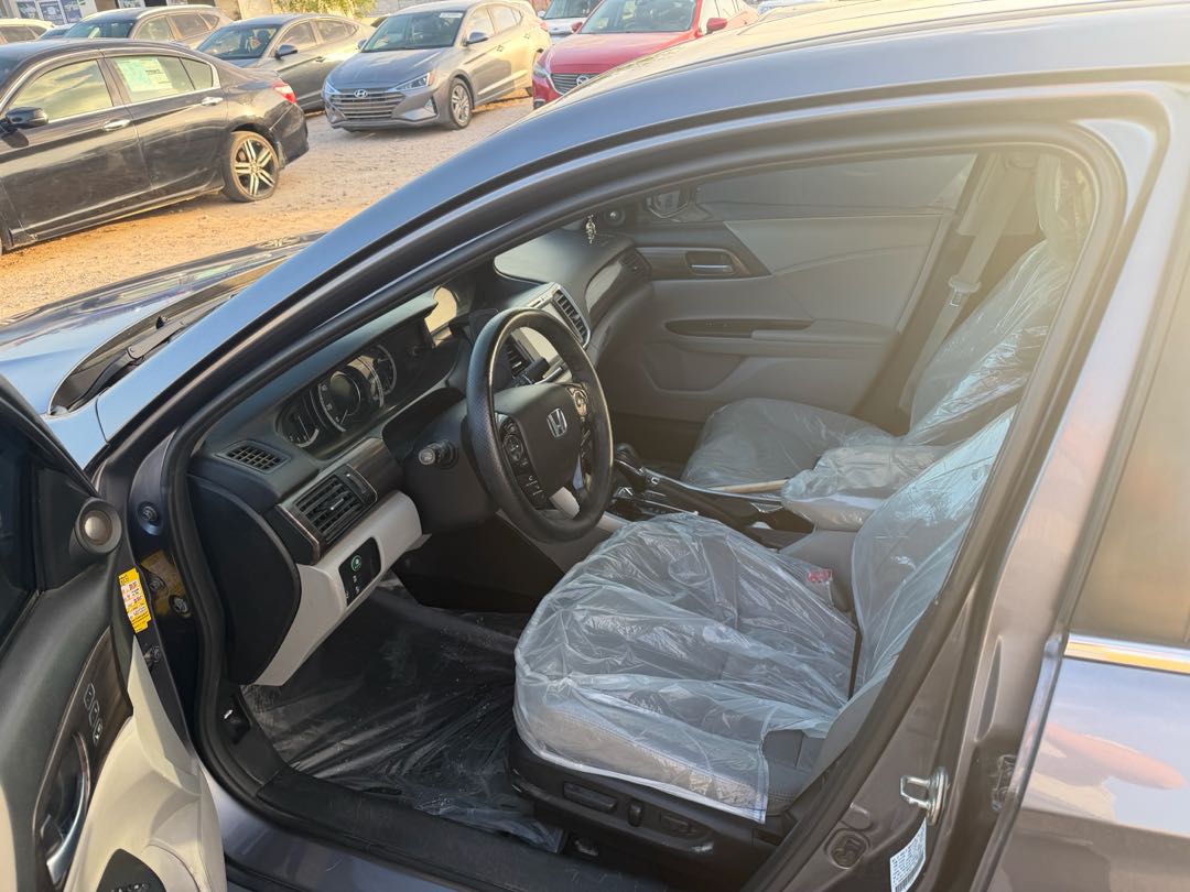 Car Image 2017 HONDA ACCORD EXL