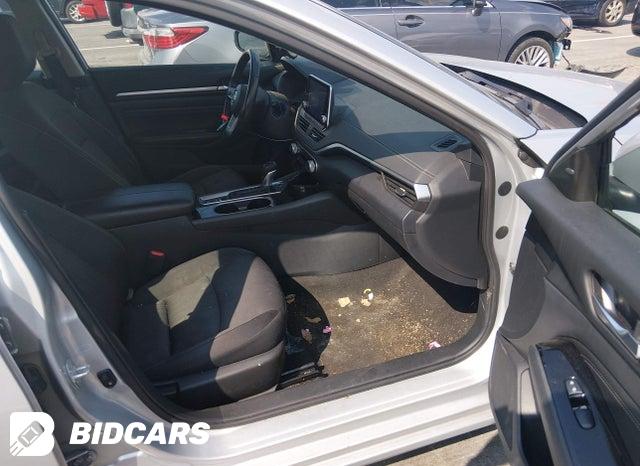 Car Image 2019 NISSAN ALTIMA