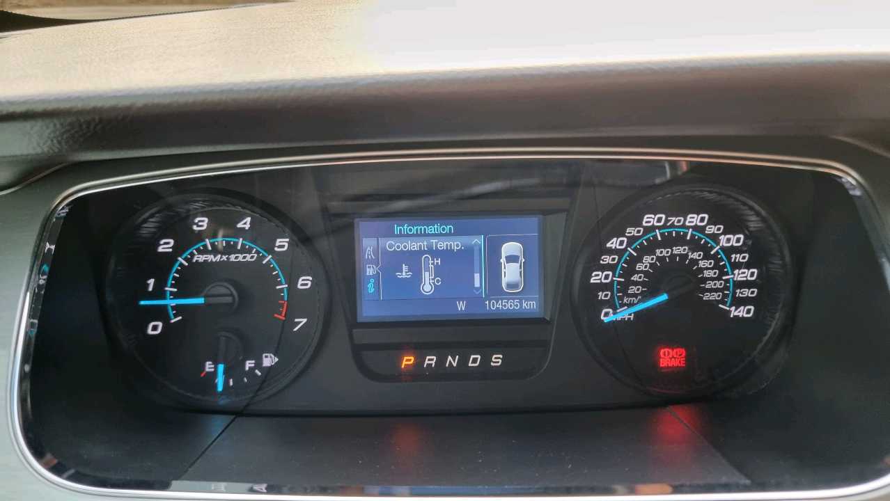 Car Image 2018 FORD TAURUS 