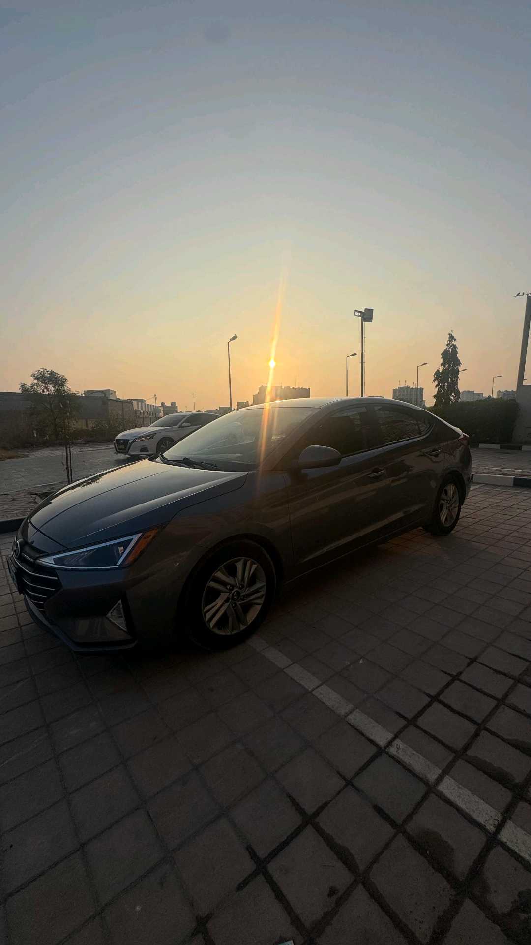 Car Image 2020 HYUNDAI ELANTRA GLS