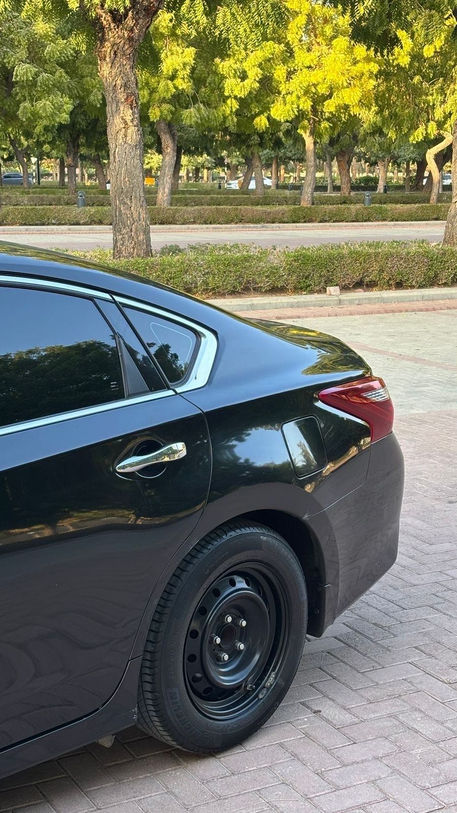 Car Image 2018 NISSAN ALTIMA S