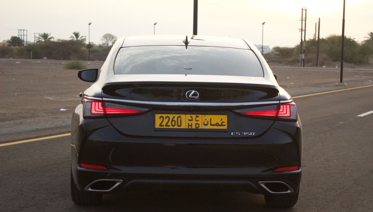 Car Image 2019 LEXUS ES 350
