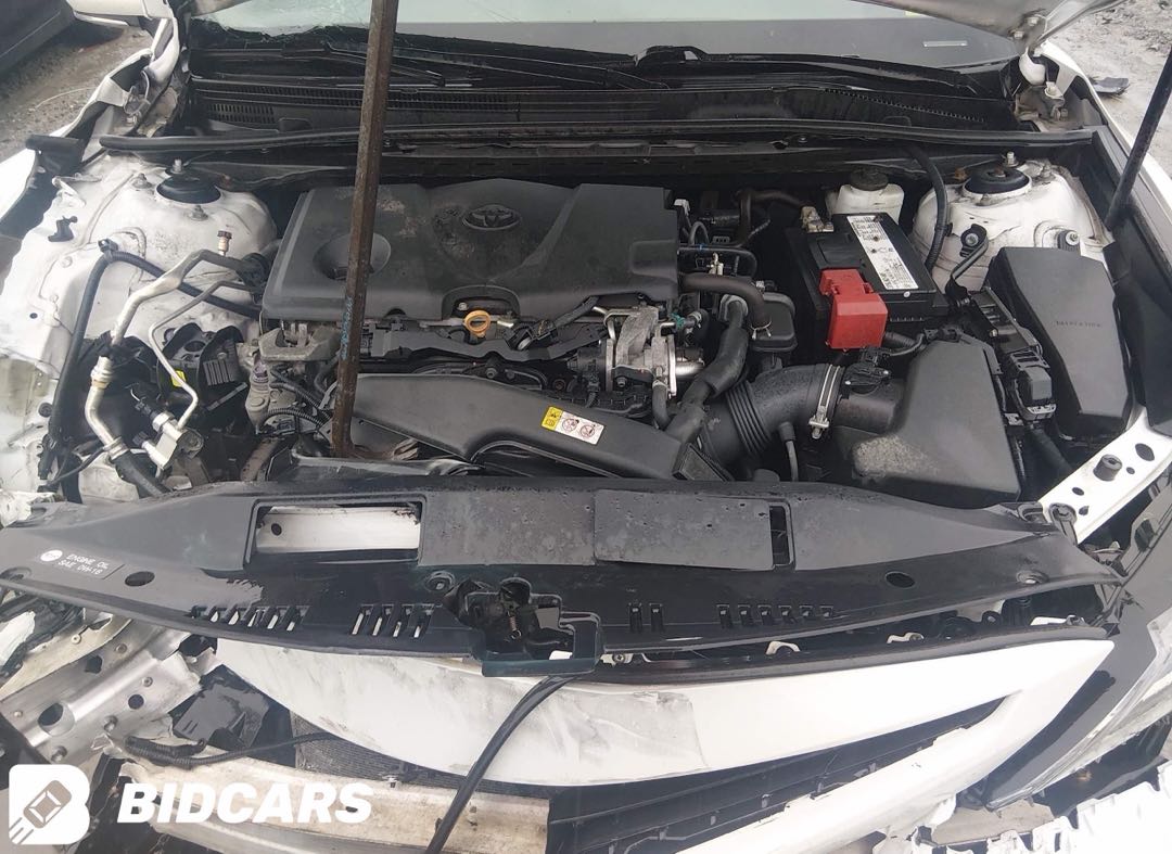 Car Image 2019 TOYOTA CAMRY