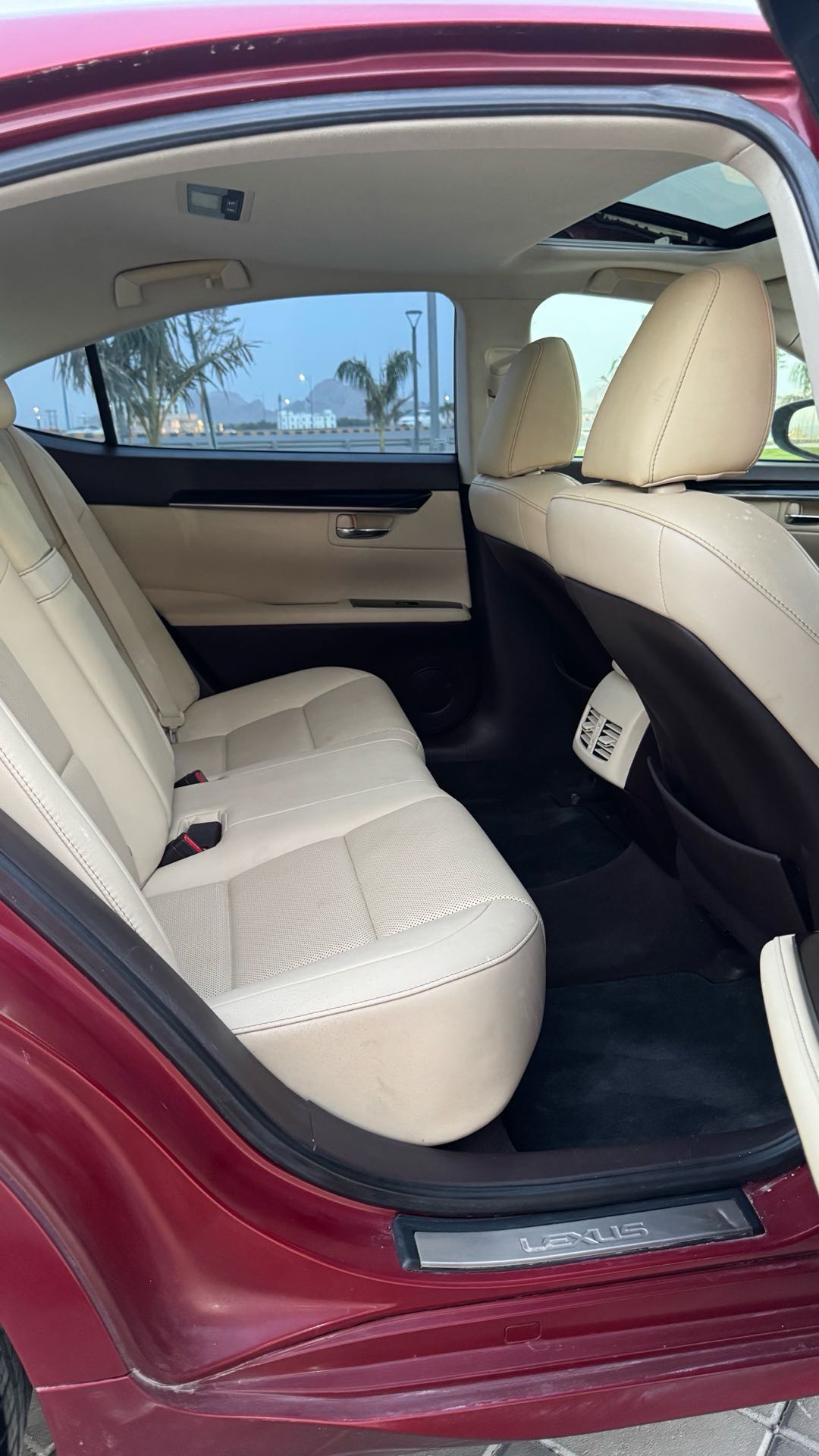 Car Image 2016 LEXUS ES 350
