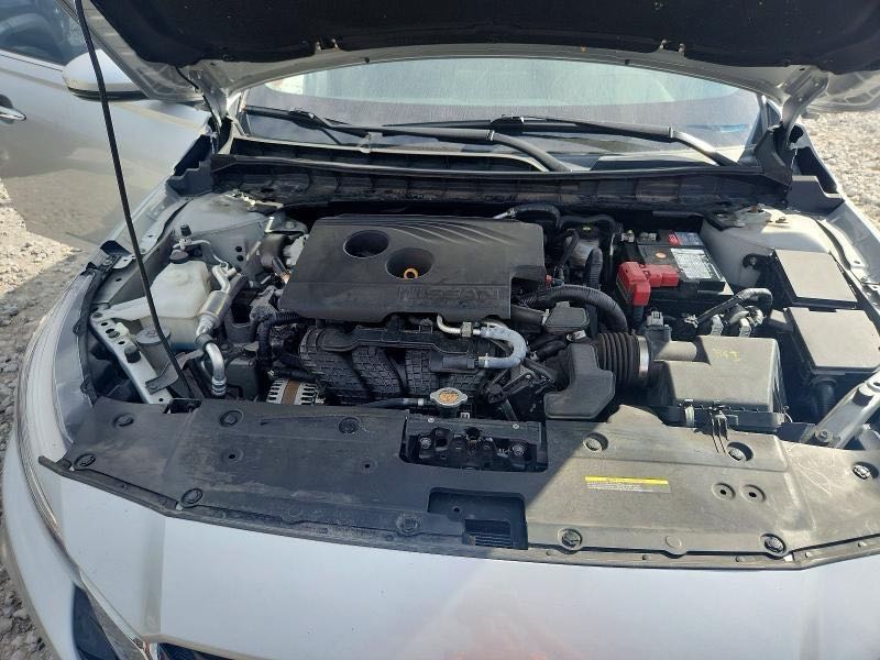 Car Image 2019 NISSAN ALTIMA