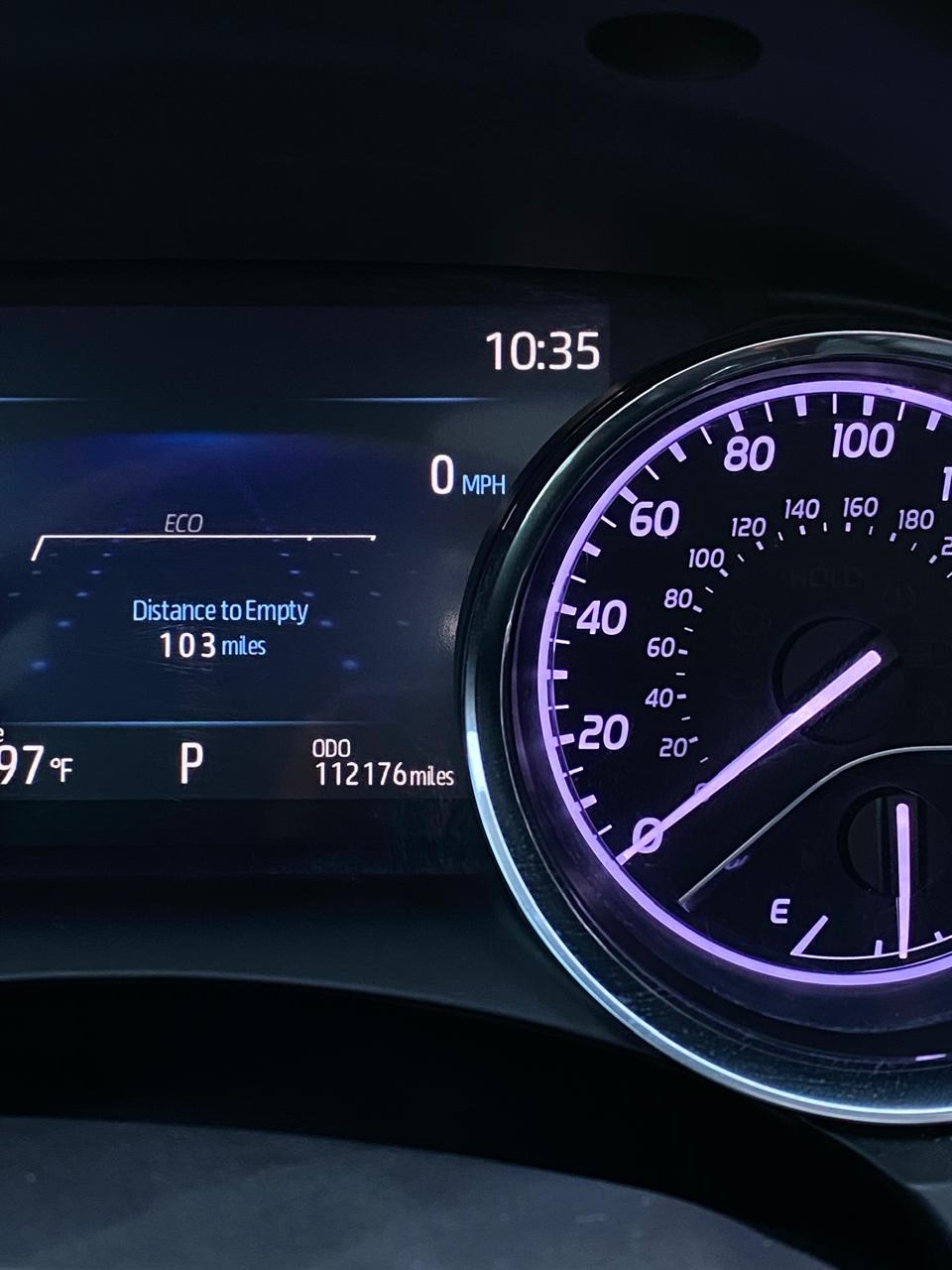 Car Image 2019 TOYOTA CAMRY XLE