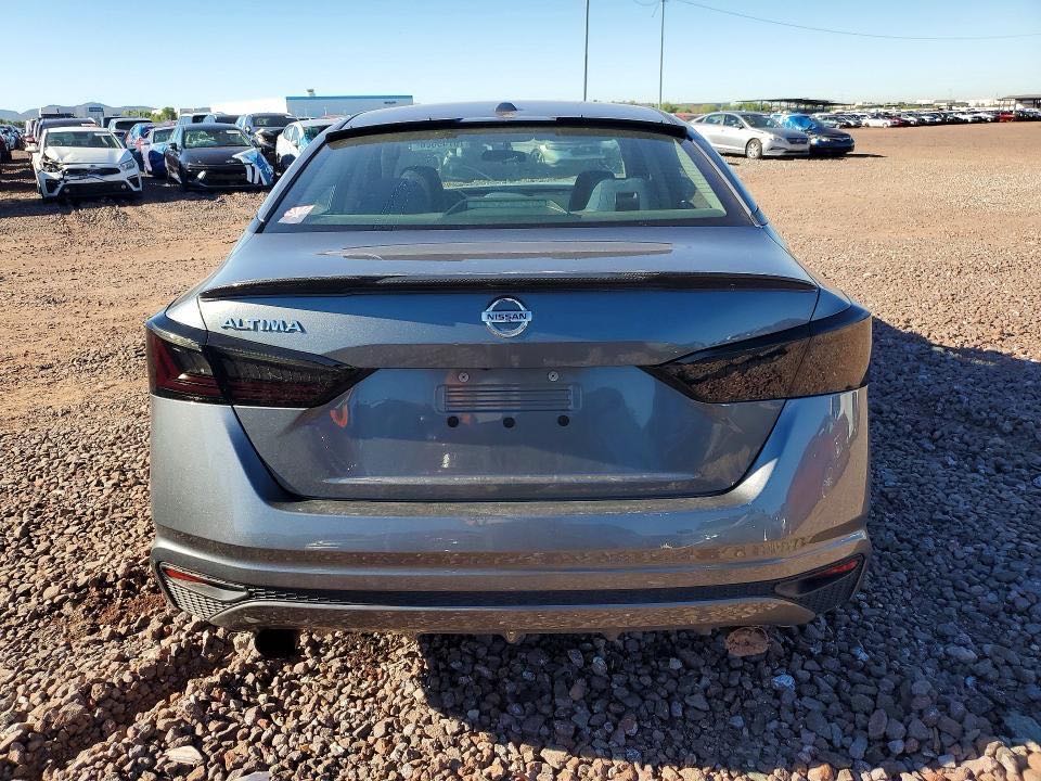 Car Image 2019 NISSAN ALTIMA