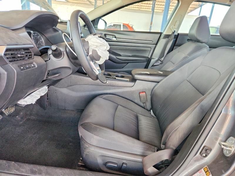 Car Image 2019 NISSAN ALTIMA