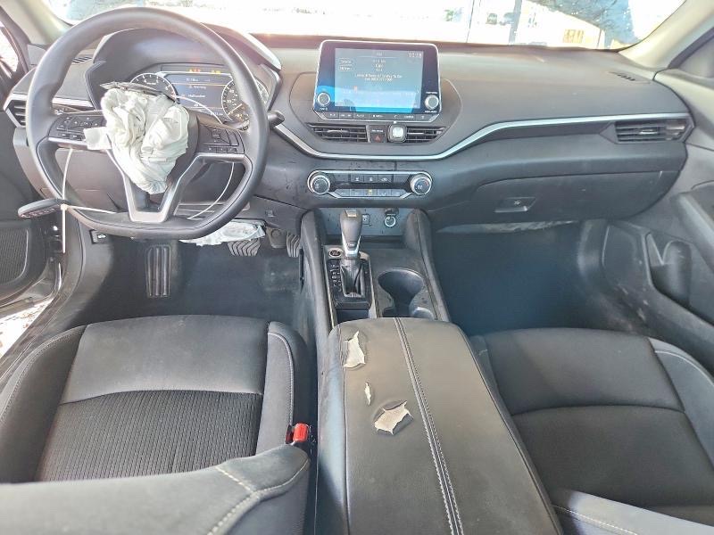 Car Image 2019 NISSAN ALTIMA