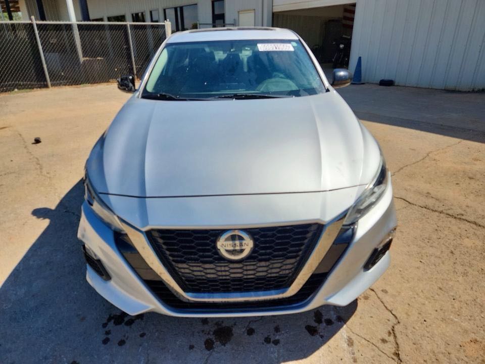 Car Image 2019 NISSAN ALTIMA