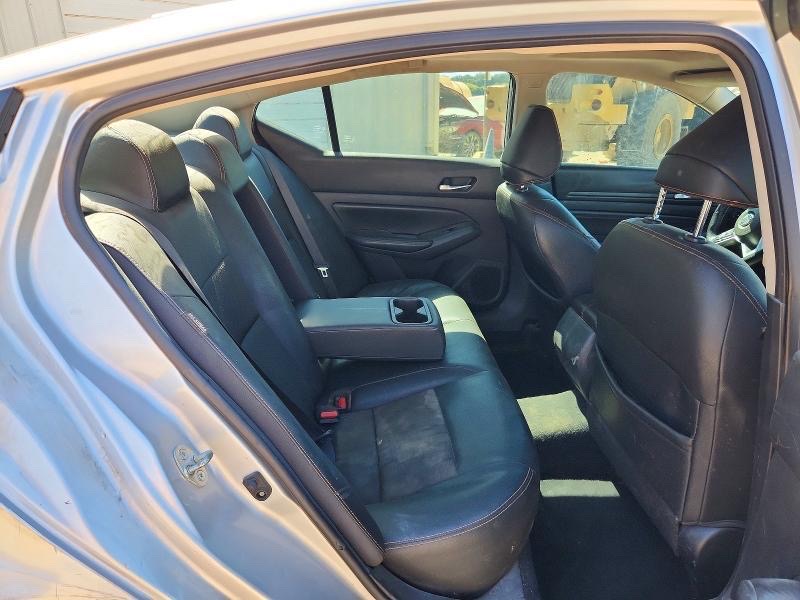 Car Image 2019 NISSAN ALTIMA