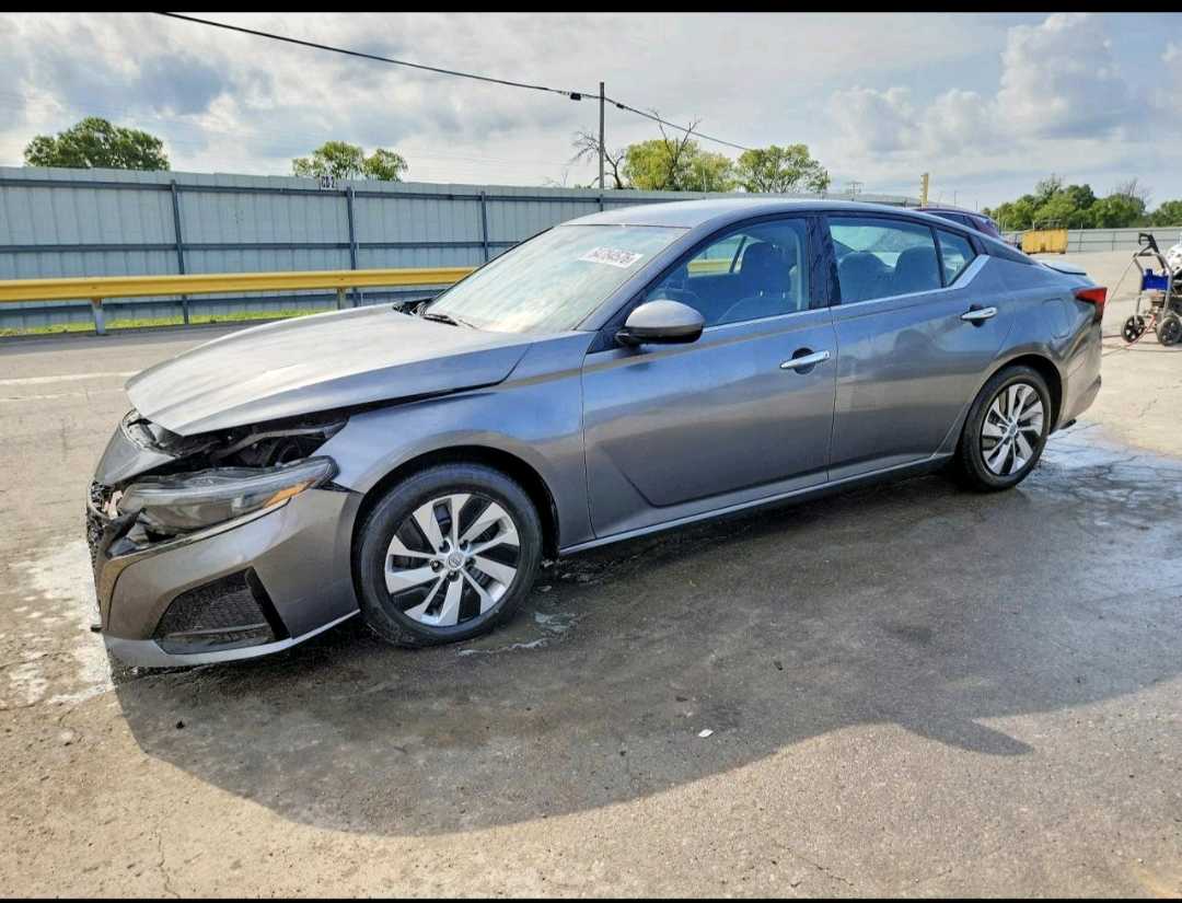 Car Image 2023 NISSAN ALTIMA