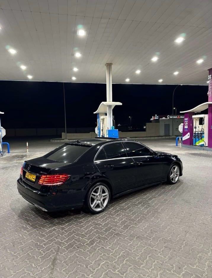Car Image 2014 MERCEDES E Class 350