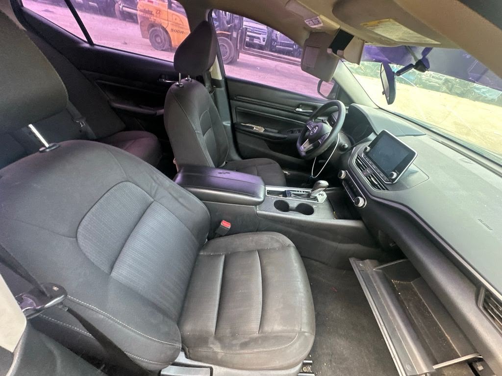 Car Image 2020 NISSAN ALTIMA