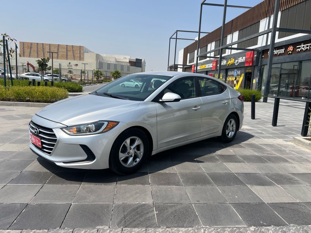 HYUNDAI ELANTRA 2018