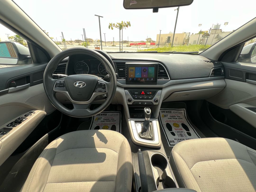 HYUNDAI ELANTRA 2018