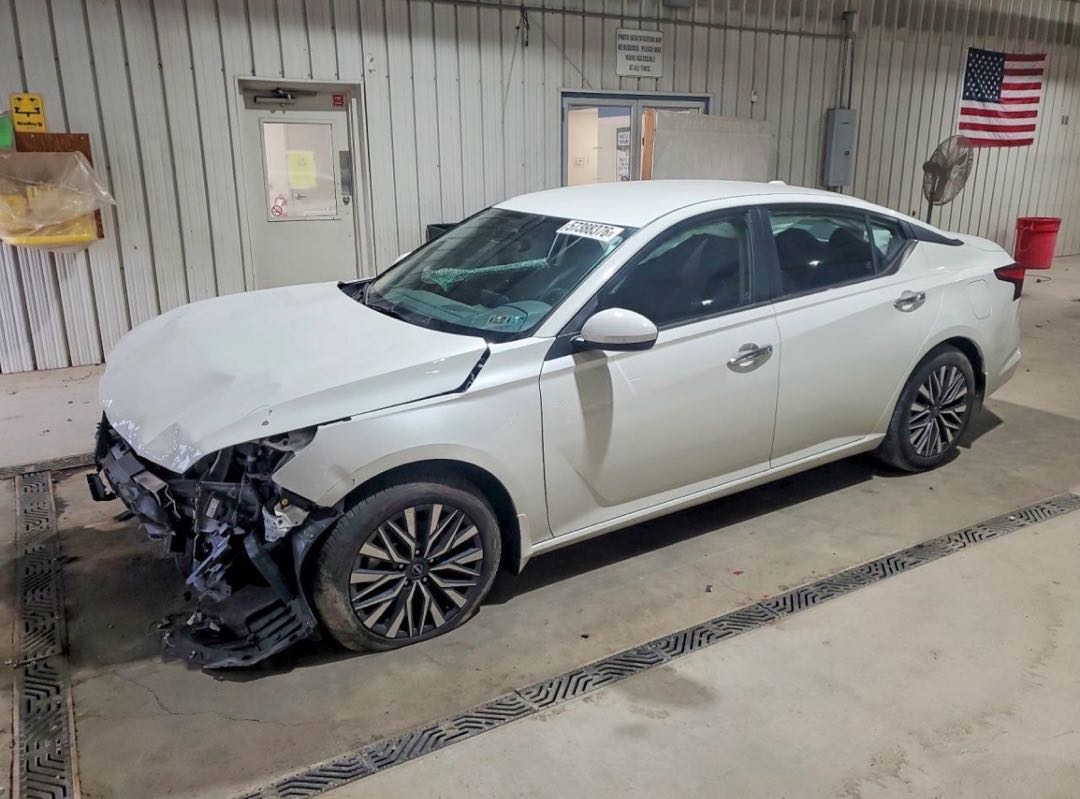 NISSAN ALTIMA SV 2023