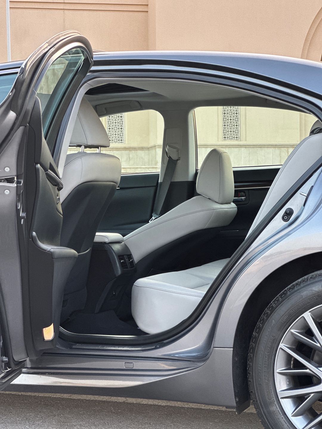 Car Image 2018 LEXUS ES 350
