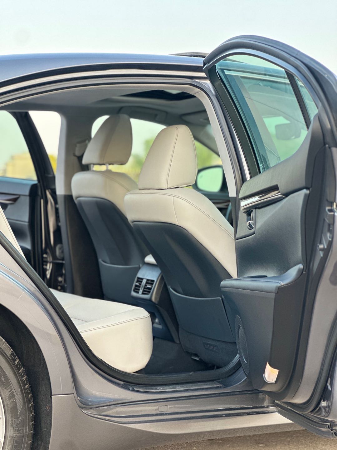 Car Image 2018 LEXUS ES 350