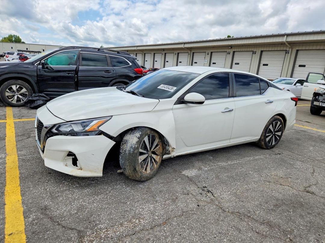 Car Image 2020 NISSAN ALTIMA