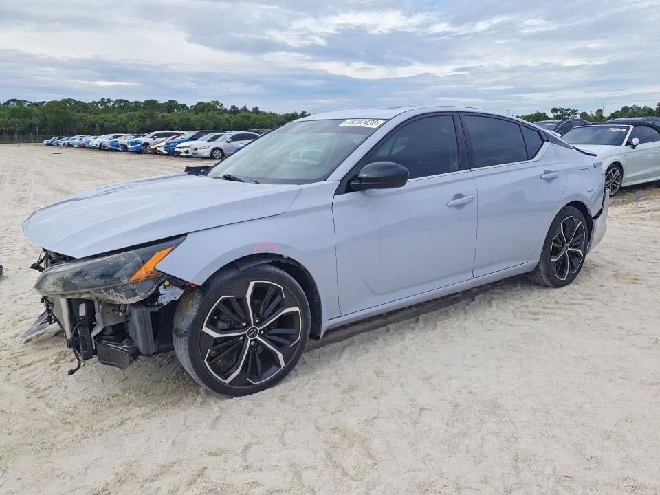NISSAN ALTIMA SR 2023