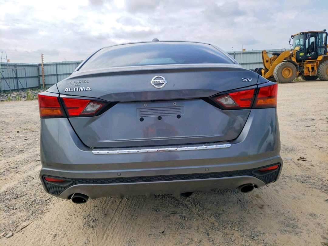 Car Image 2021 NISSAN ALTIMA