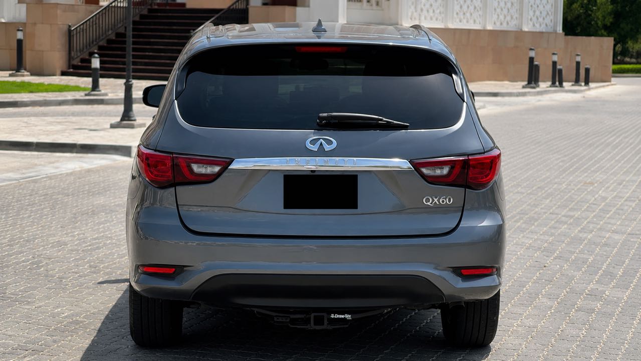 Car Image 2018 INFINITI QX60 