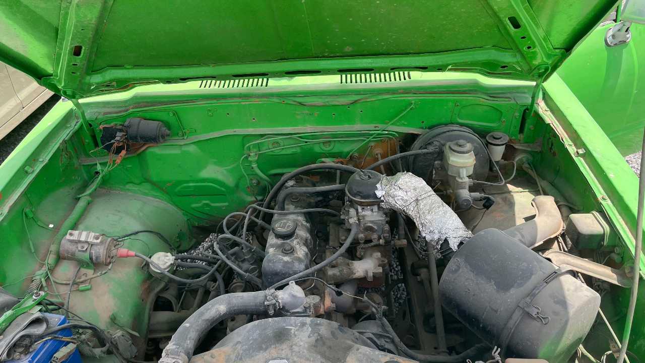 Car Image 1981 TOYOTA HILUX 2.0