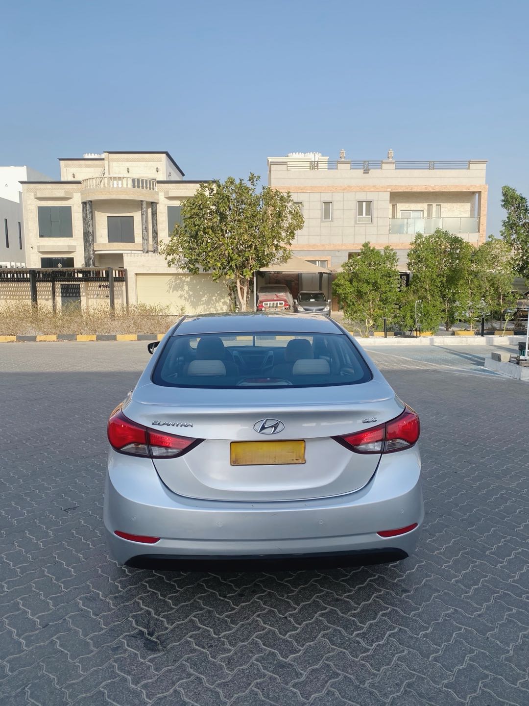 Car Image 2016 HYUNDAI ELANTRA GLS
