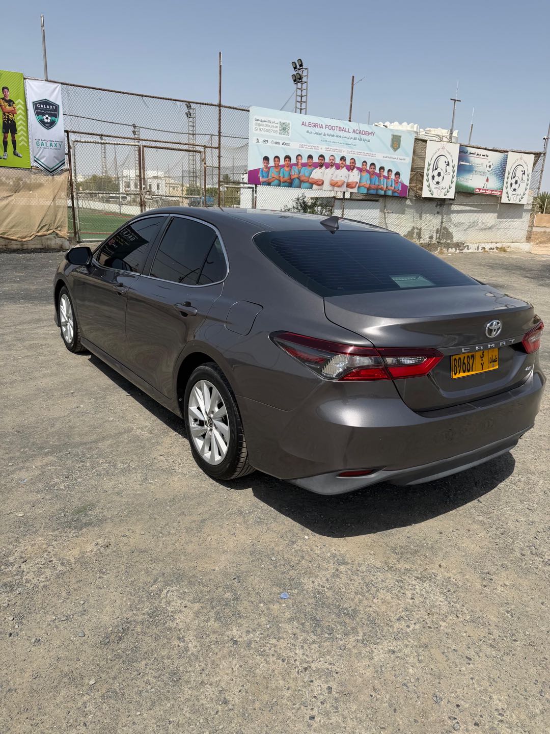 Car Image 2022 TOYOTA CAMRY LE