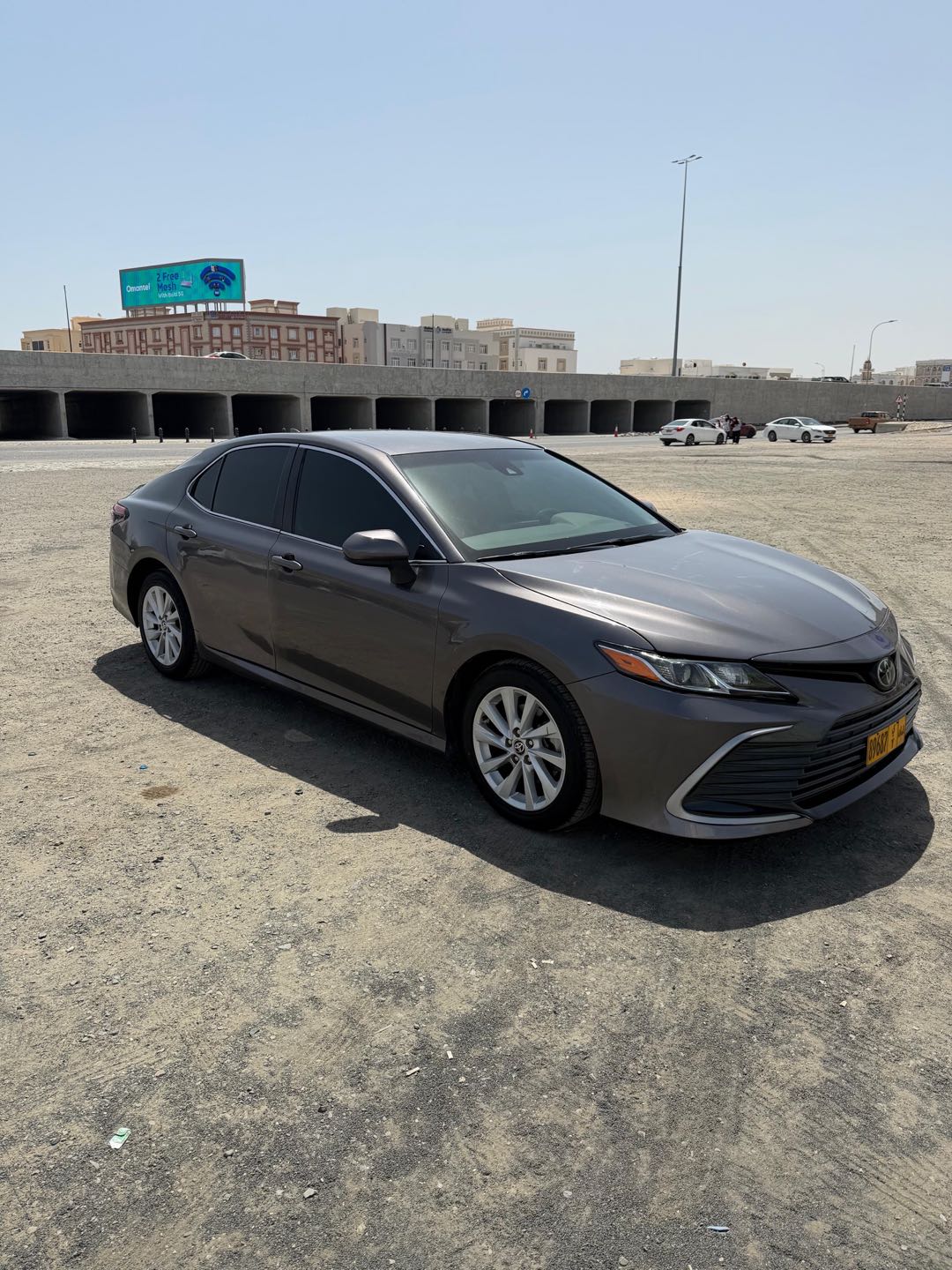Car Image 2022 TOYOTA CAMRY LE